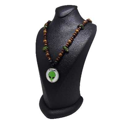 گردنبند سورئال دیزاین طرح آدم فضایی