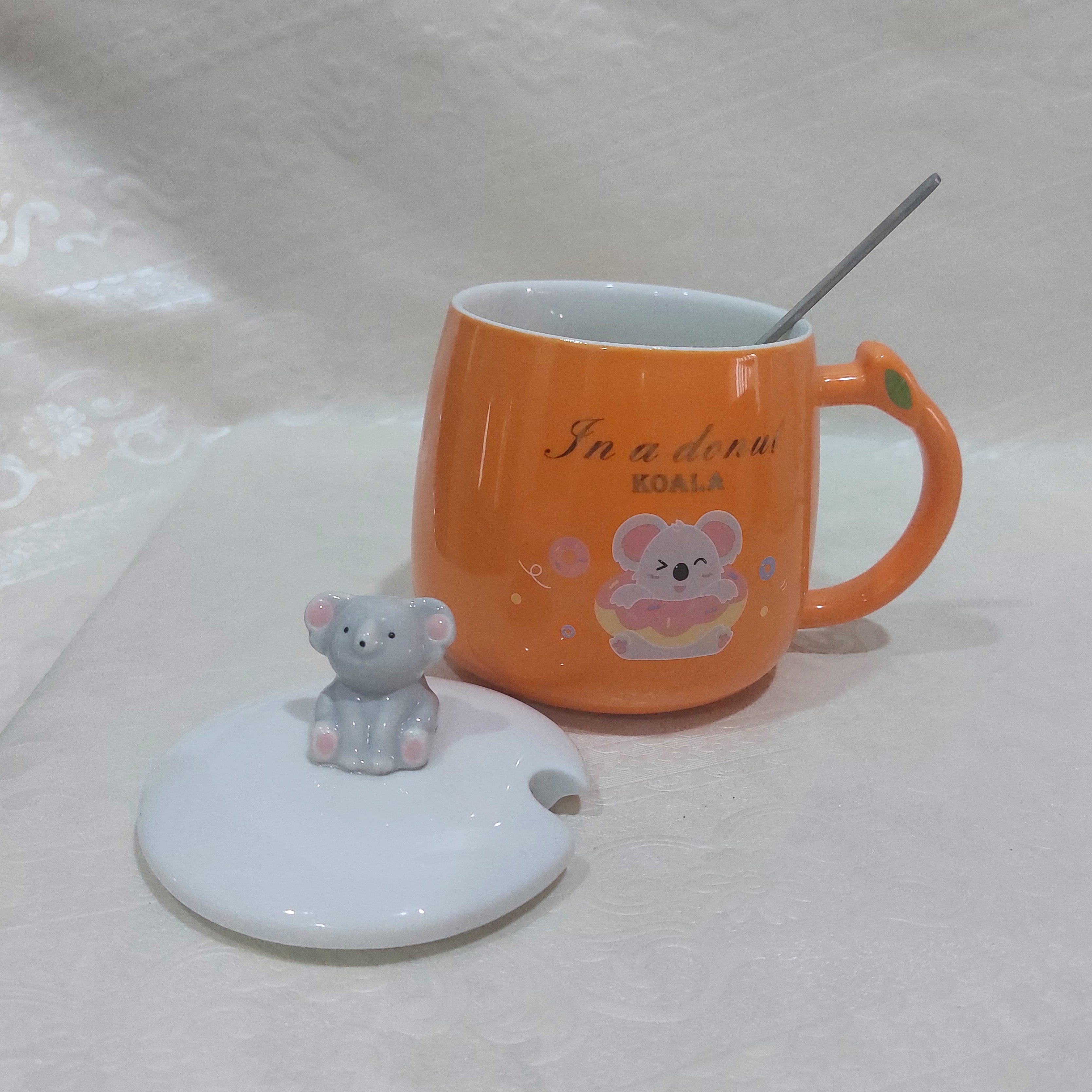 ماگ سرامیکی وارداتی درب دار همراه با قاشق طرح خرس