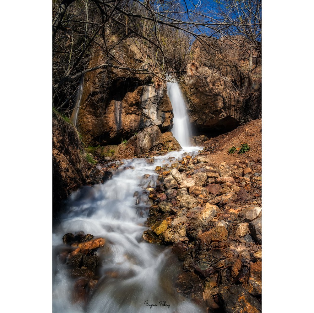 تابلو شاسی کد benpics-0138 (ابعاد 60x90 - شاسی 8 میل-کاغذ سیلک-اصالت تصویر)