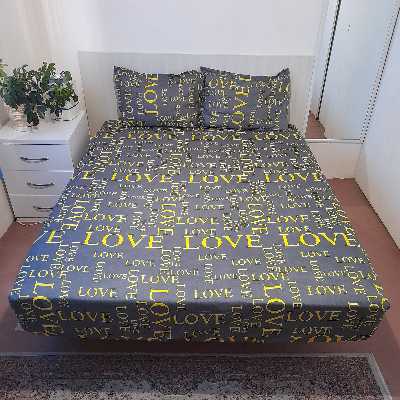 سرویس ملحفه مدل کشدار ni05004 طرح لاو کد 160  دو نفره سه تکه