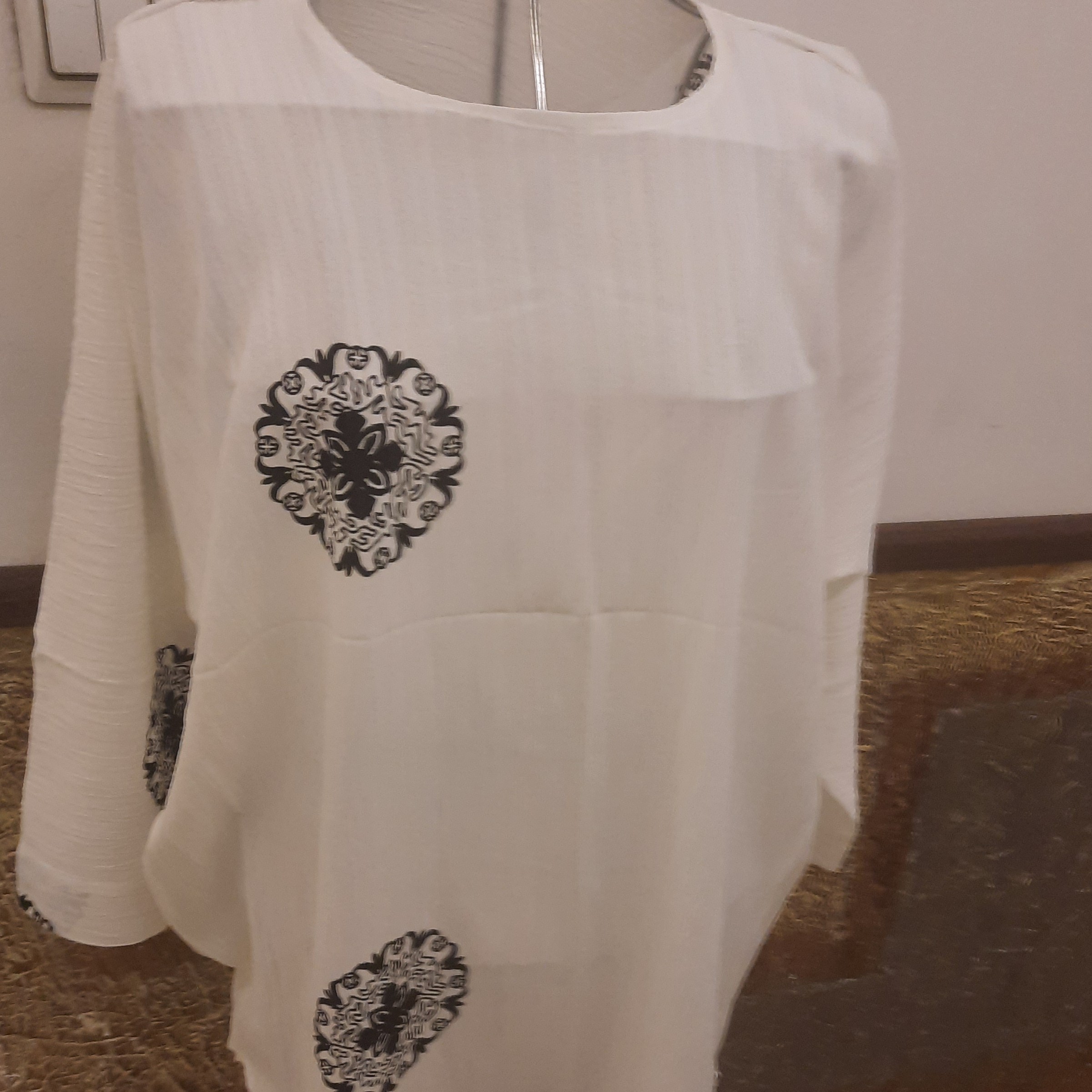 مانتو کراش گلدوزی