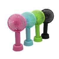 پنکه شارژری  سفید همراه با کابل شارژ پنکه همراه مدل Eternal Classics مدل SS-2