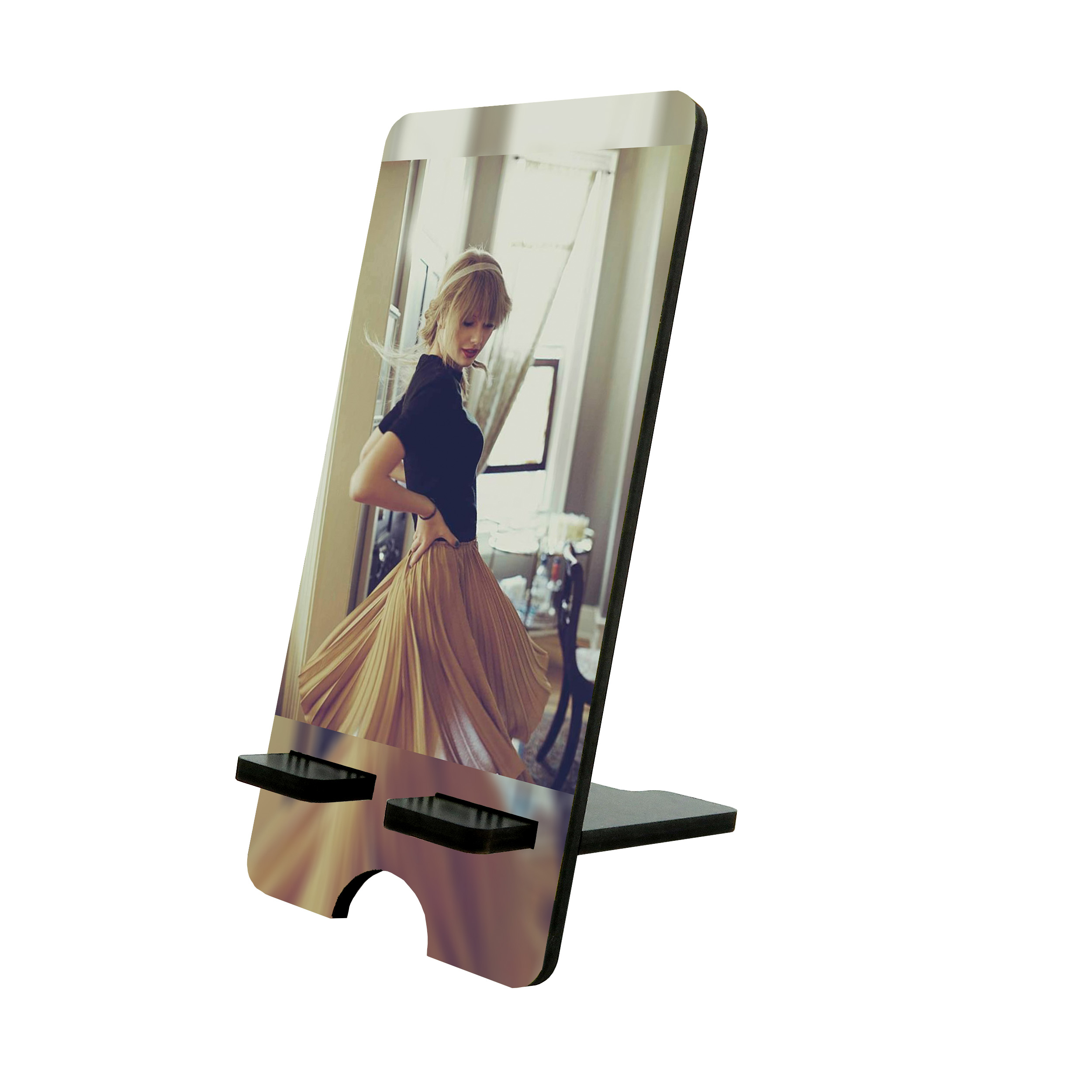 پایه نگهدارنده گوشی موبایل و تبلت طرح Taylor swift کد 3674676