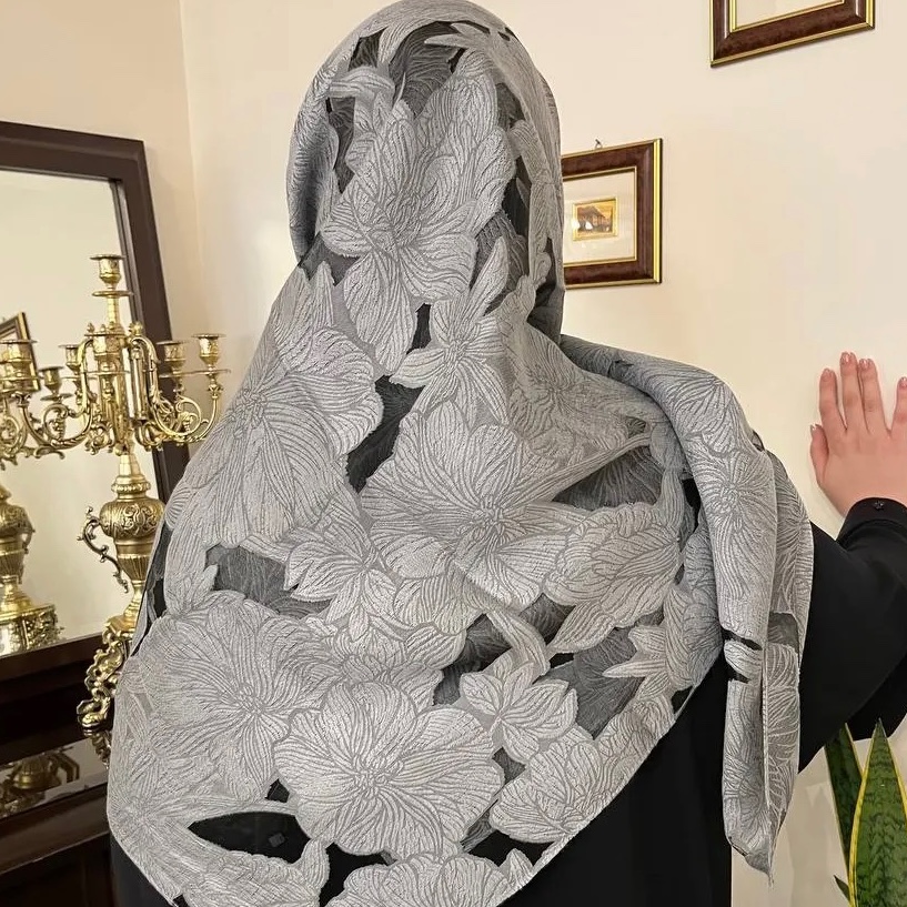 روسری دووره