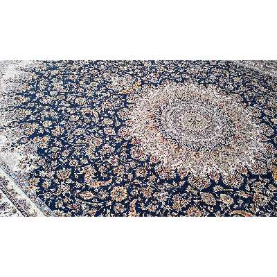 فرش ماشینی زمرد مشهد مدل 45003 زمینه آبی