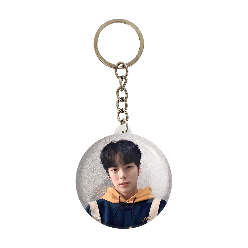 جاکلیدی خندالو مدل مینهیوک گروه مانستا اکس Monsta X کد 21167