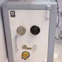گاوصندوق نسوز کاوه مدل 350KR در دو رنگ سفید و طوسی با وزن 290 کیلوگرم تمام بتن (پس کرایه)