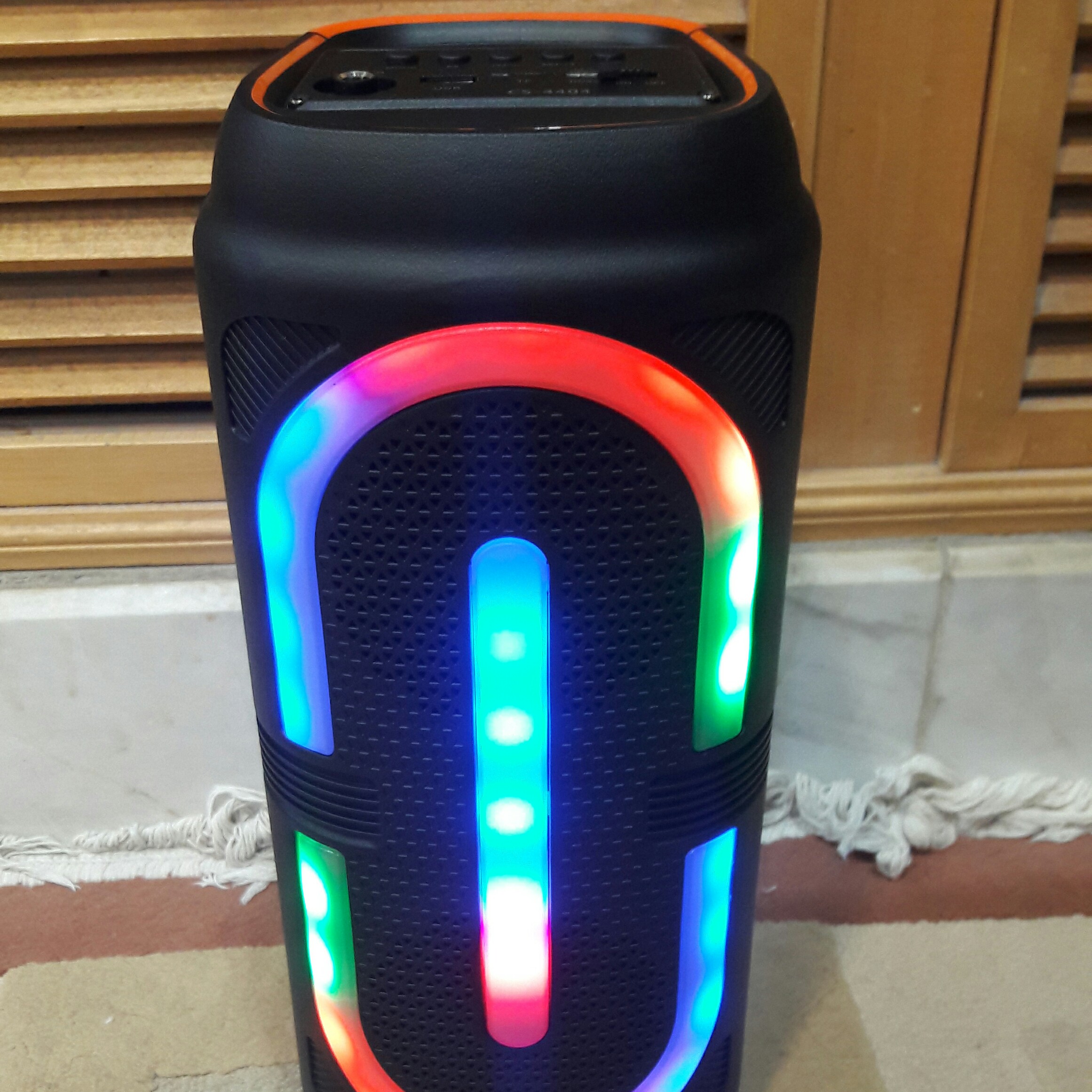 اسپیکر سری cs  4404