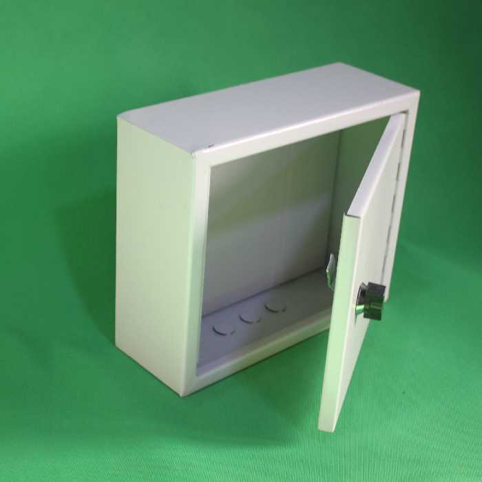 تابلو برق 10 عددی مدل روکار 12×30×25 TPR