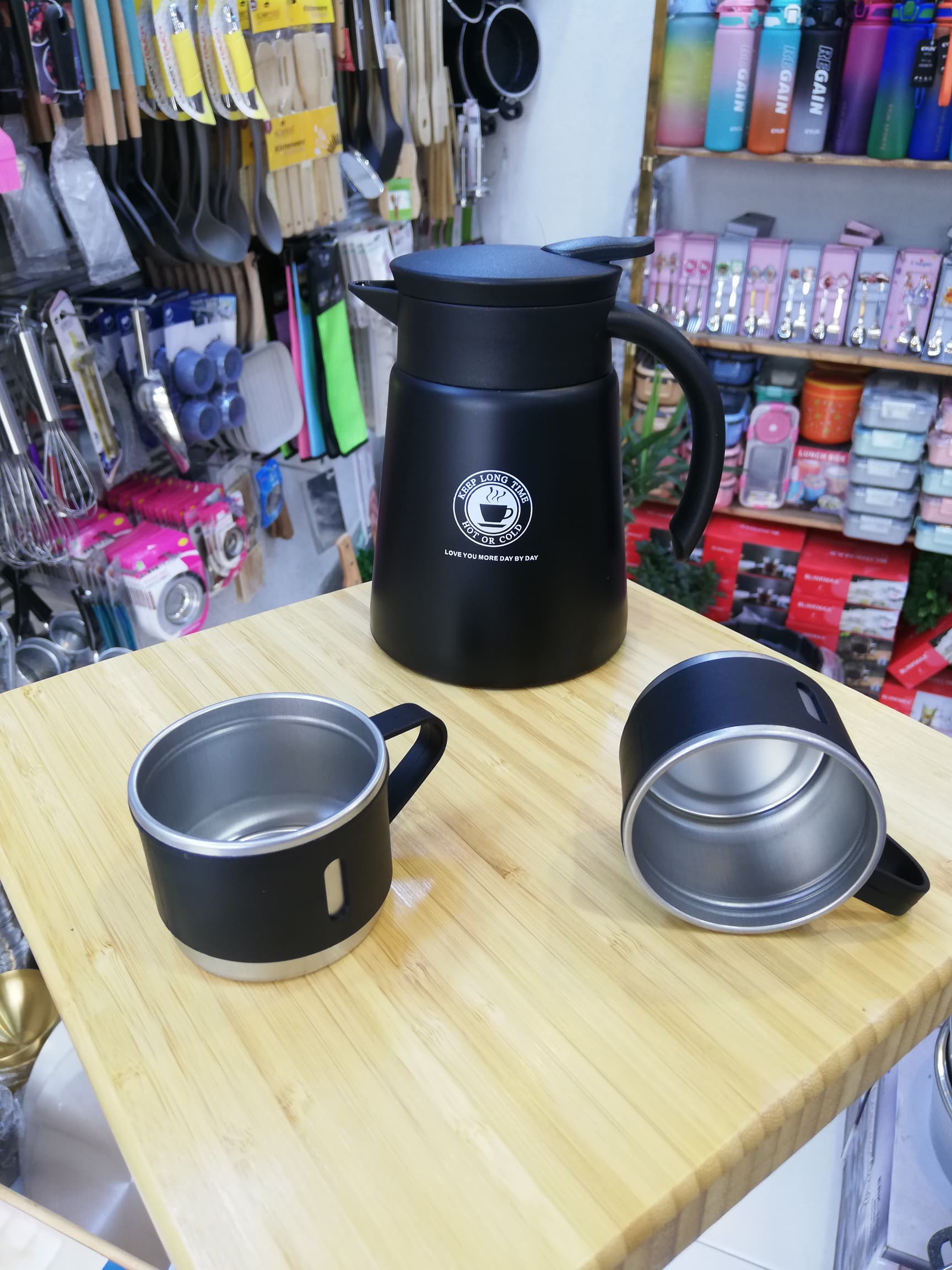 ست فلاسک و لیوان استیل 304، حجم فلاسک700میل همراه با 2 عدد لیوان