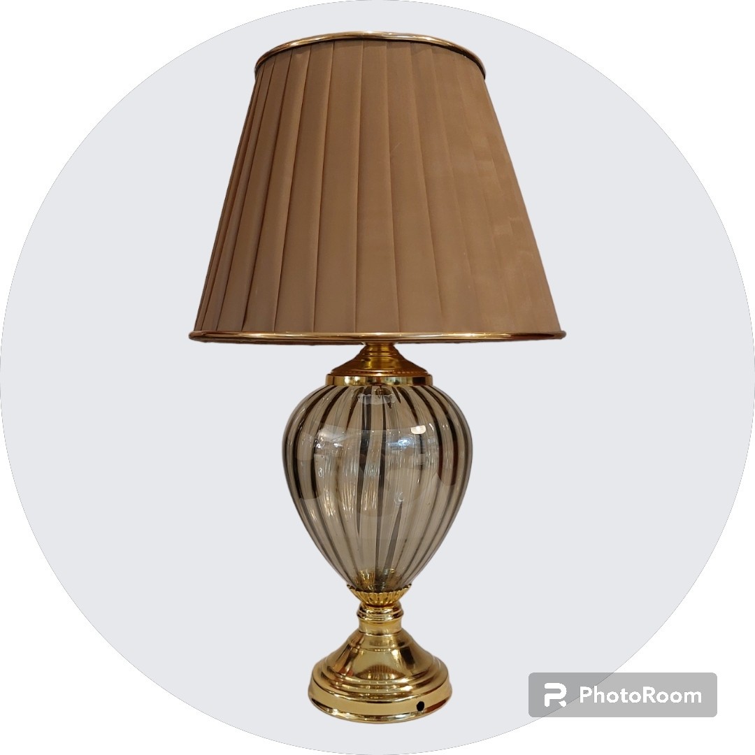 آباژور فلزی رو میزی تنگ قلبی پایه و شید رنگبندی(پس کرایه)