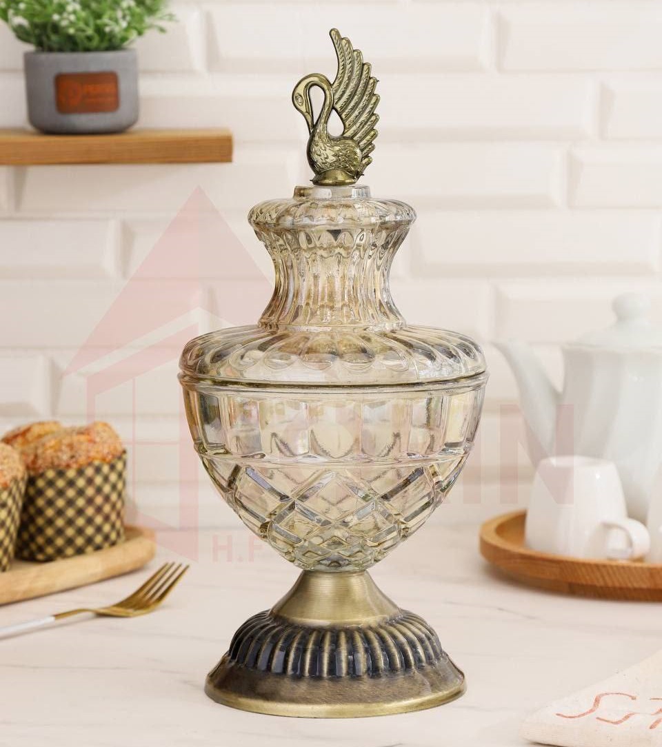 شکلات خوری شیشه ی قو