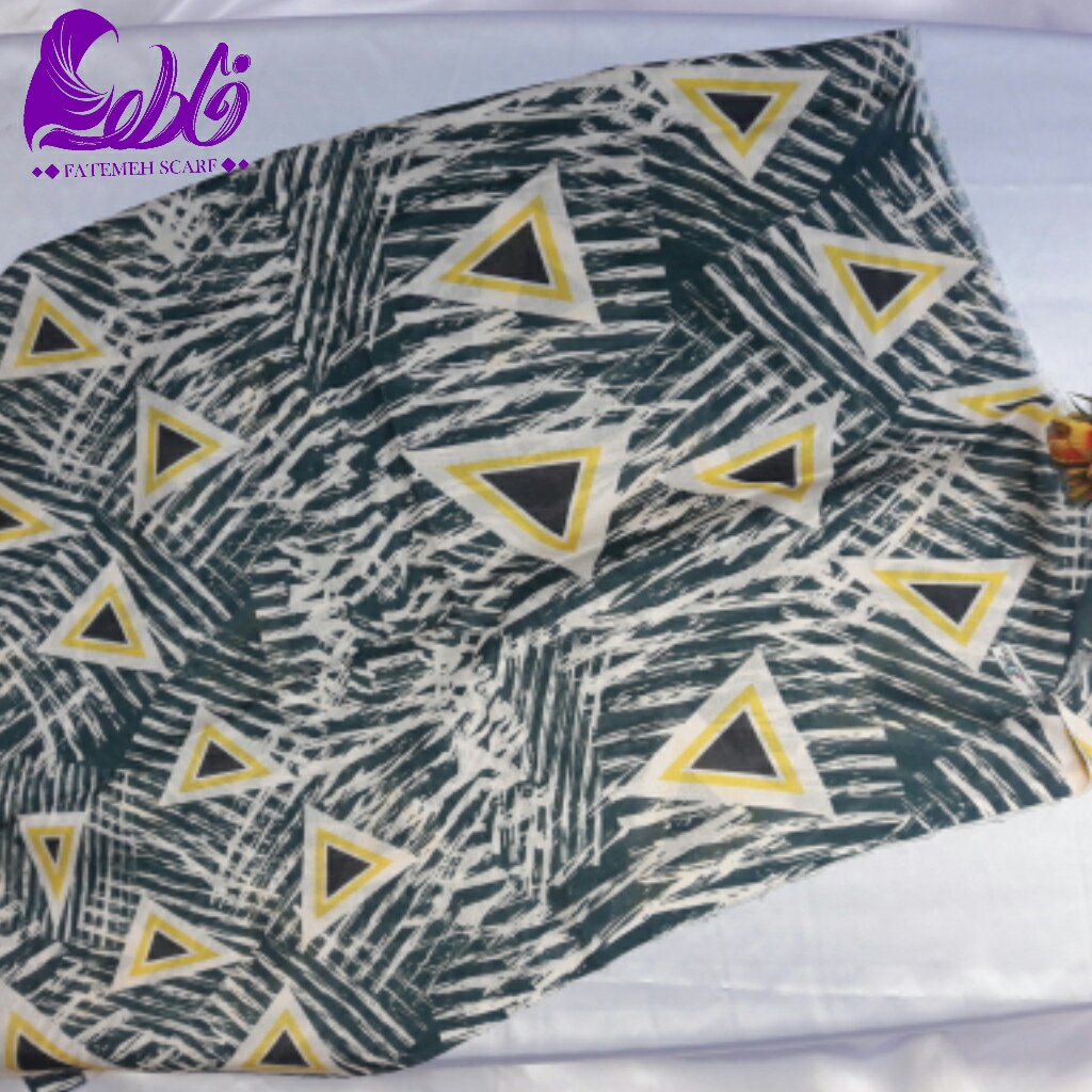 شال نخی طرح مثلث