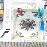 قرآن کریم -رنگ سفید عروس 1 عدد تسبیح صلوات شمار ( کاغذ گلاسه تمام رنگی – پلاک دار – جعبه لپ تابی