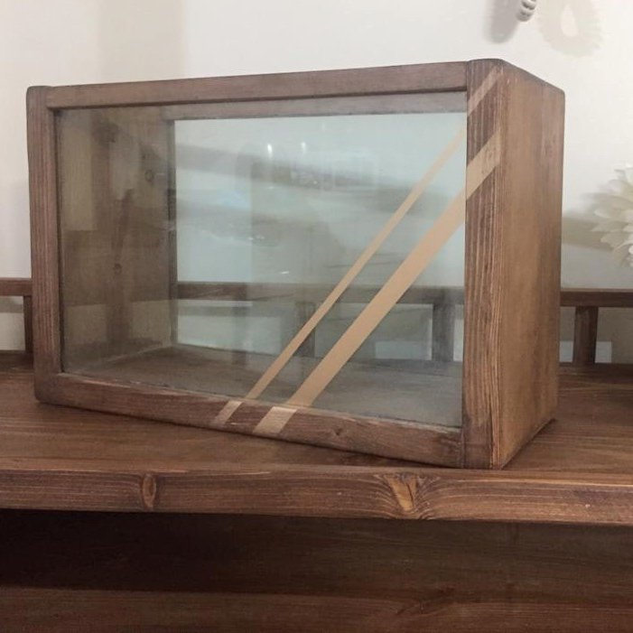 گلدان شیشه ای