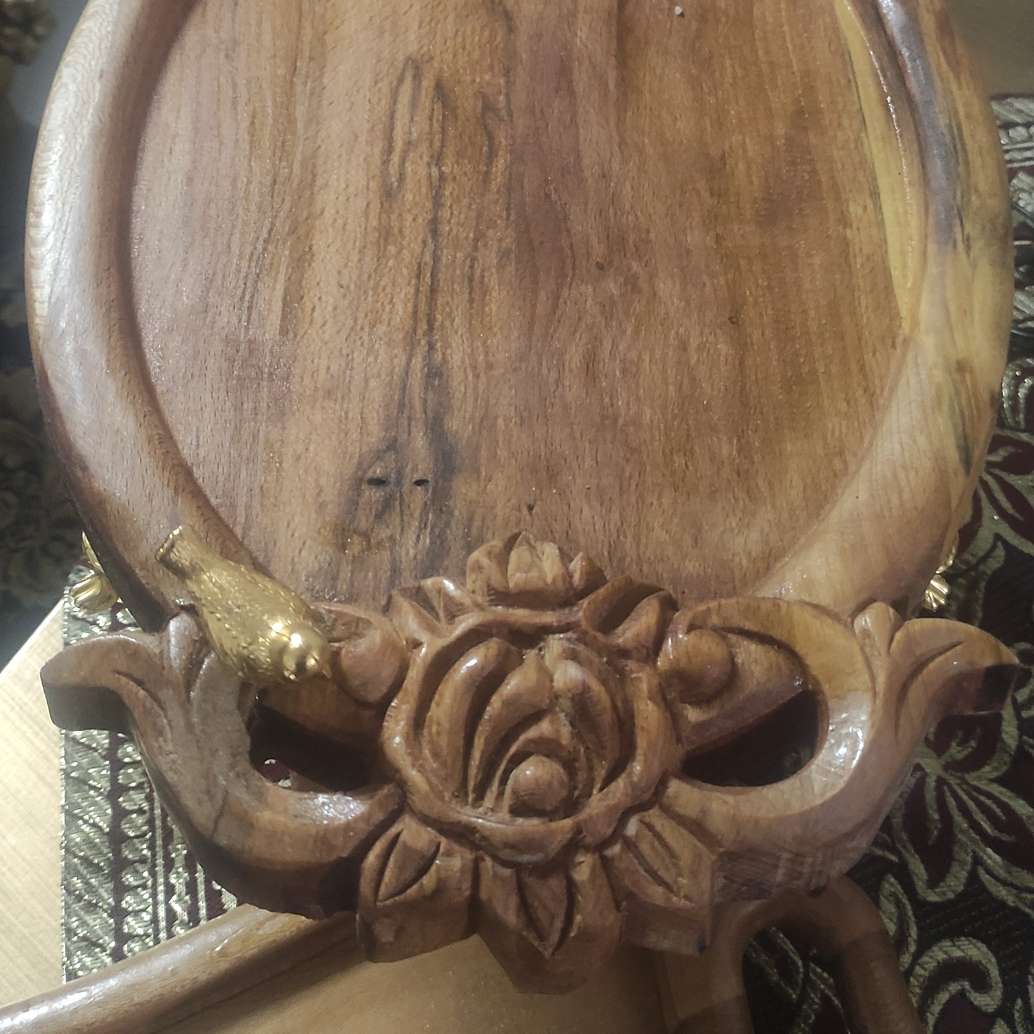 سینی دسته گلی منبت کاری شده