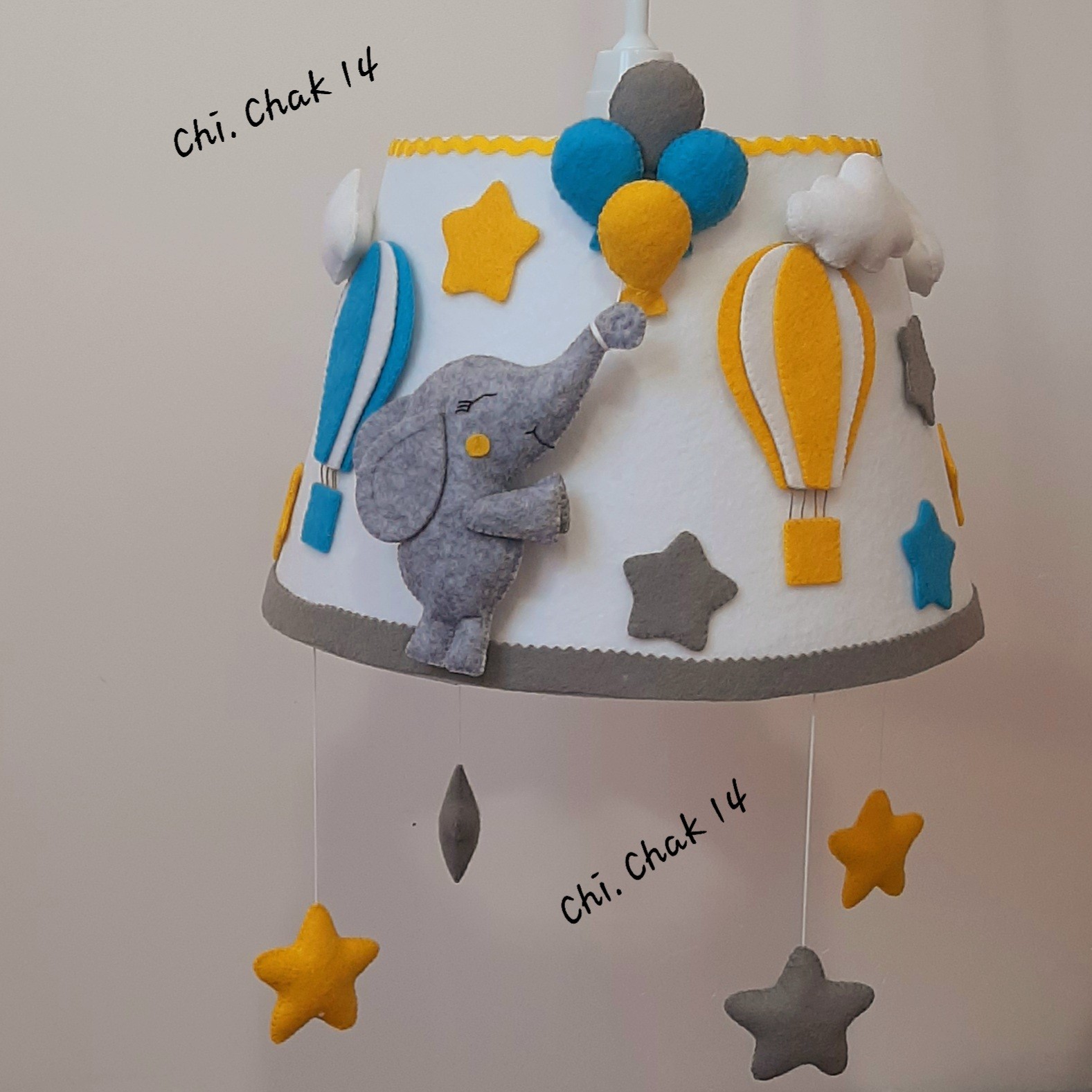 لوستر اتاق کودک نمدی سیسمونی در طرح های دلخواه مشتری چیچک 14 