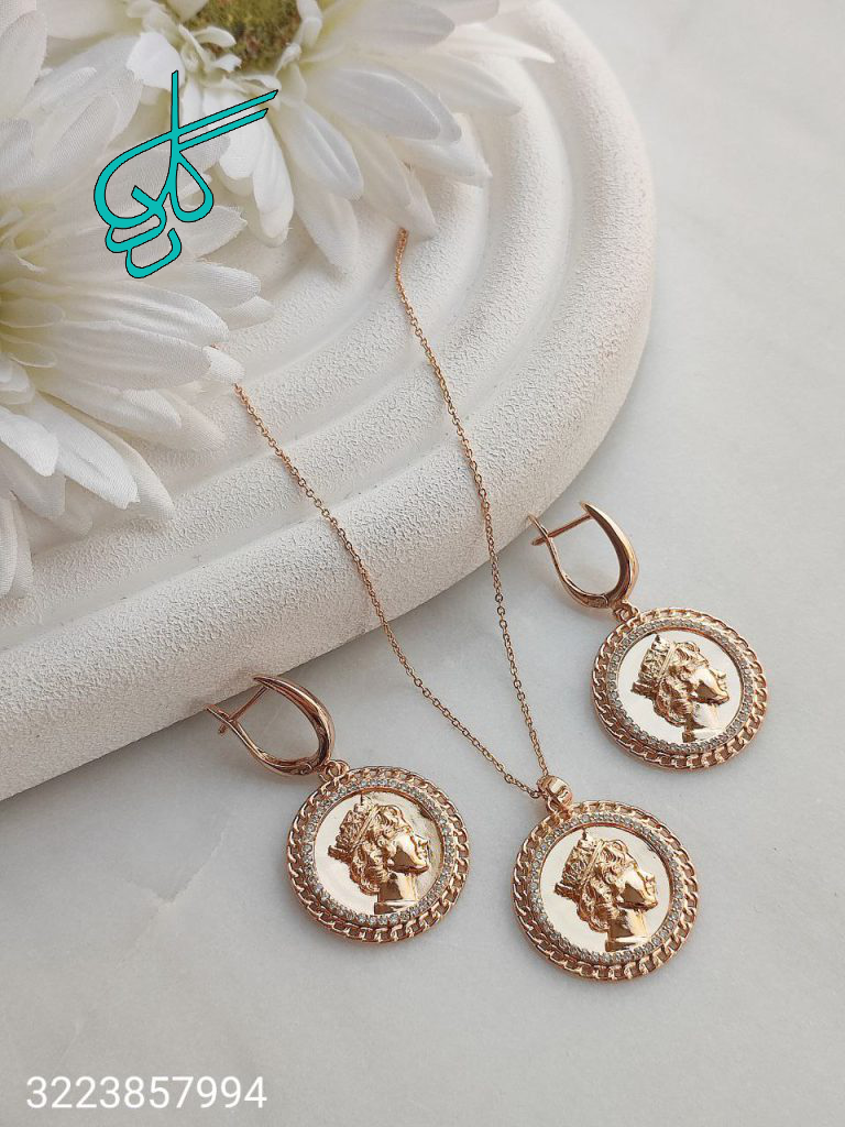 خرید نیمست زنانه طرح سکه کوئین مارک ژوپینگ کیفیت عالی رنگ ثابت کد 1715476 - ردگل