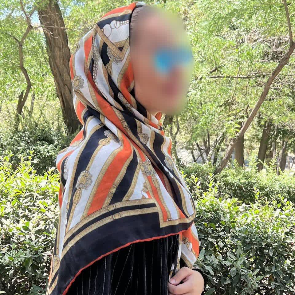 روسری نخی طرح کمربندی