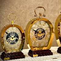 ساعت رومیزی منحنی لندن 