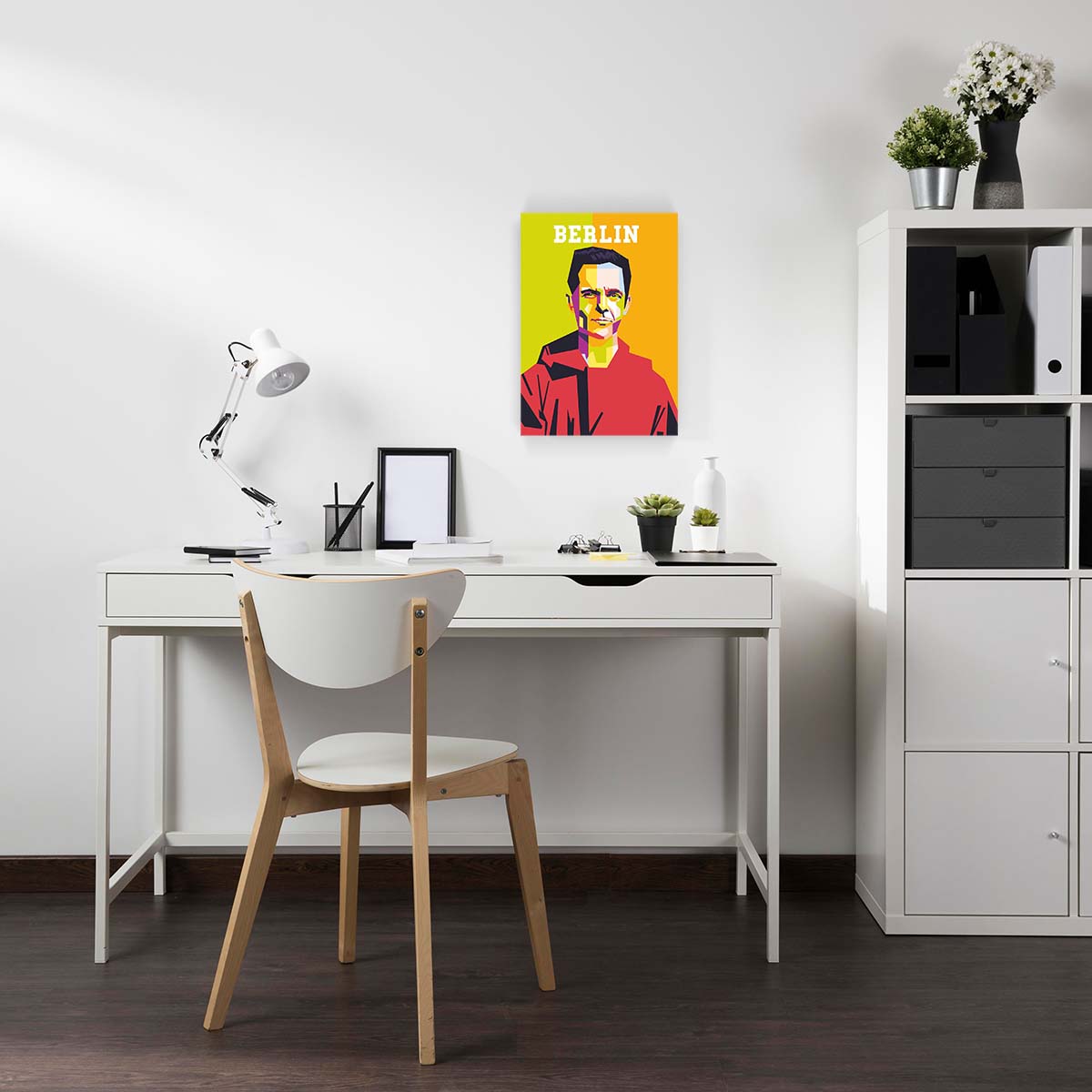 تابلو شاسی مدل Money heist کد S-9012