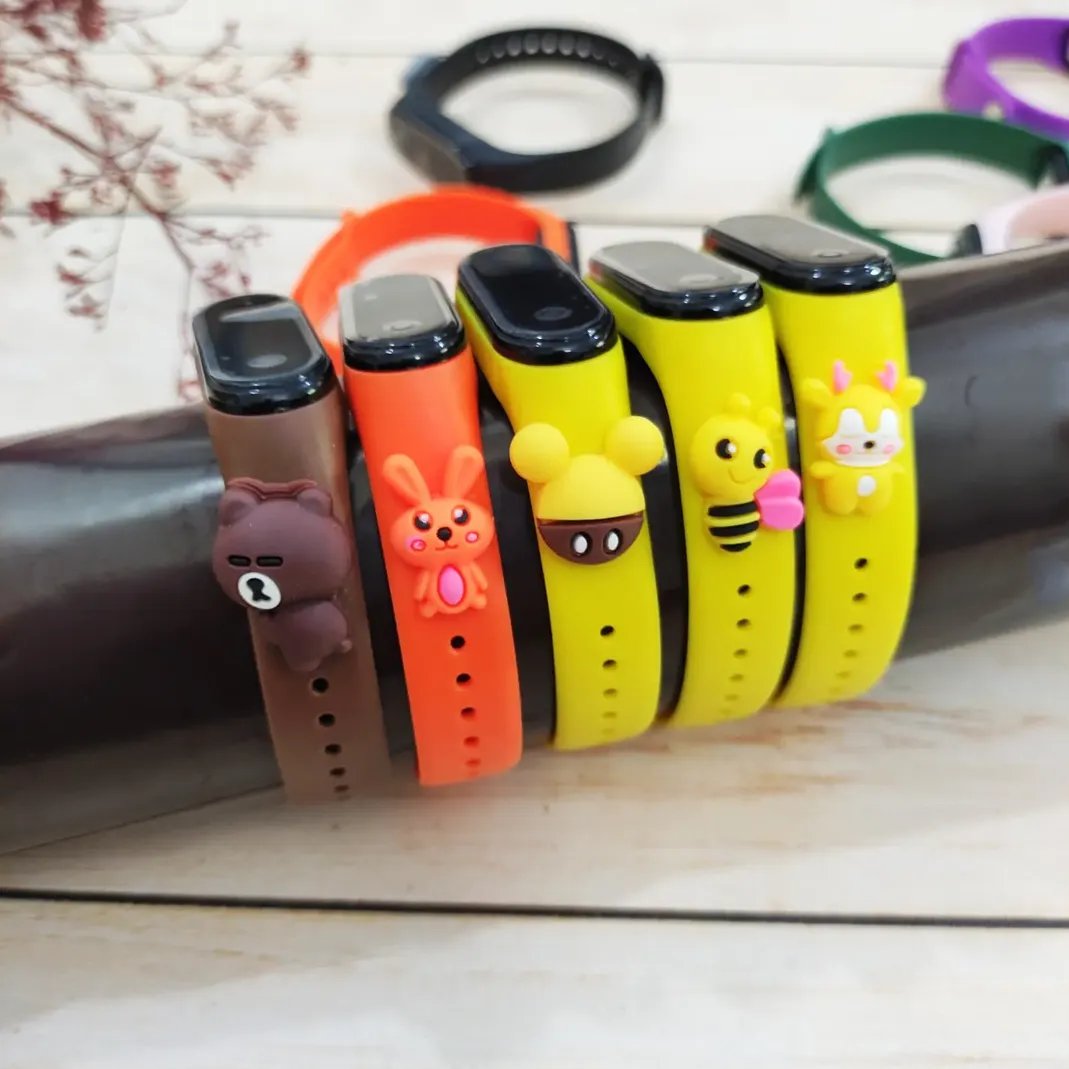 ساعت ال ای دی مدل meme با ارسال رایگان 