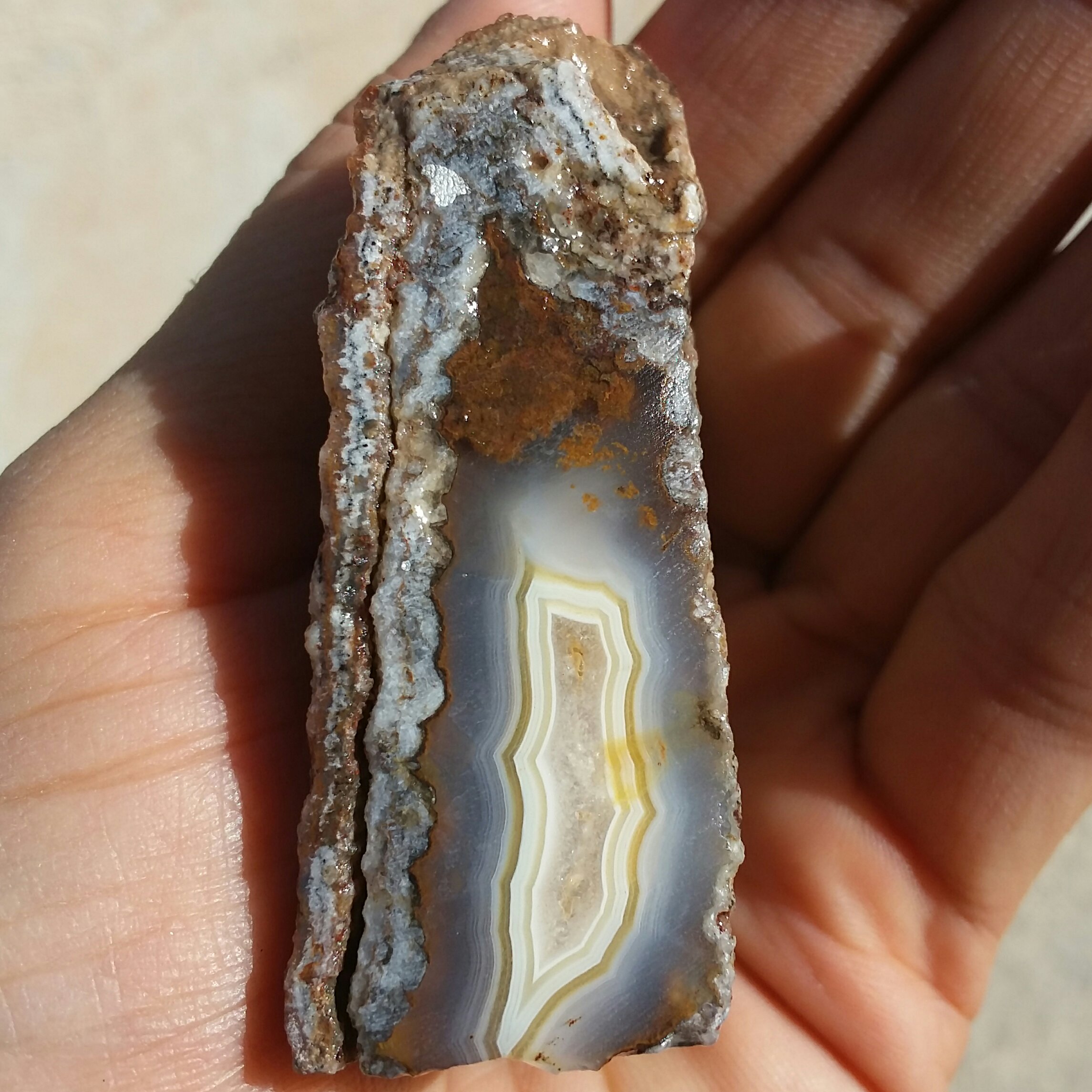 اسلایس سنگ راف عقیق سلیمانی 3 بعدی رنگی منظره دار بسیار زیبا بی نظیییر 100 درصد طبیعی
تابلو نقاشی طبیعی تکرار نشدنی
