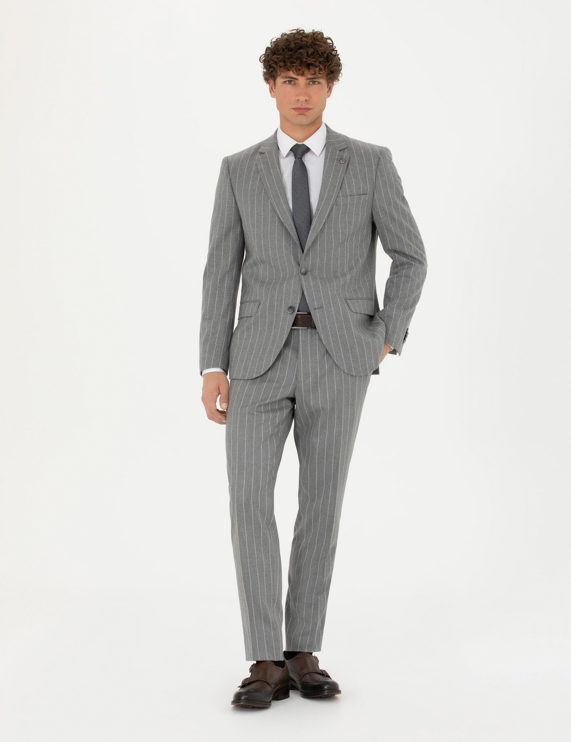 کت و شلوار مردانه خاکستری پیرکاردین - فروشگاه لباس شهرمون