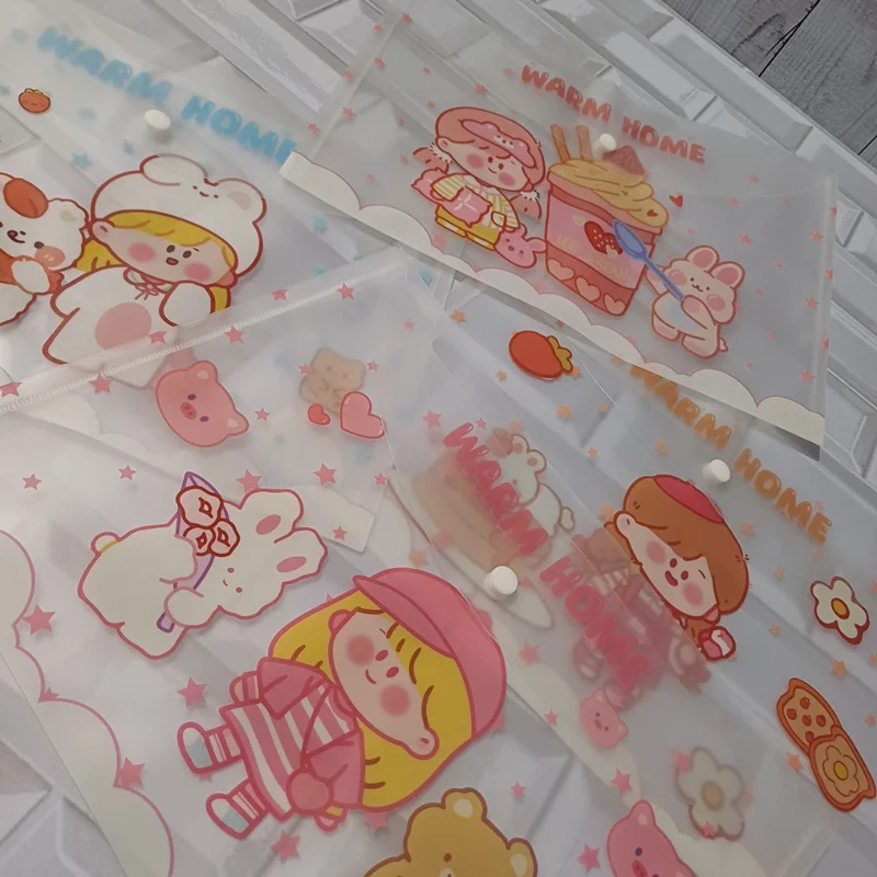 پوشه A4 دکمه دار دختر و خرگوش