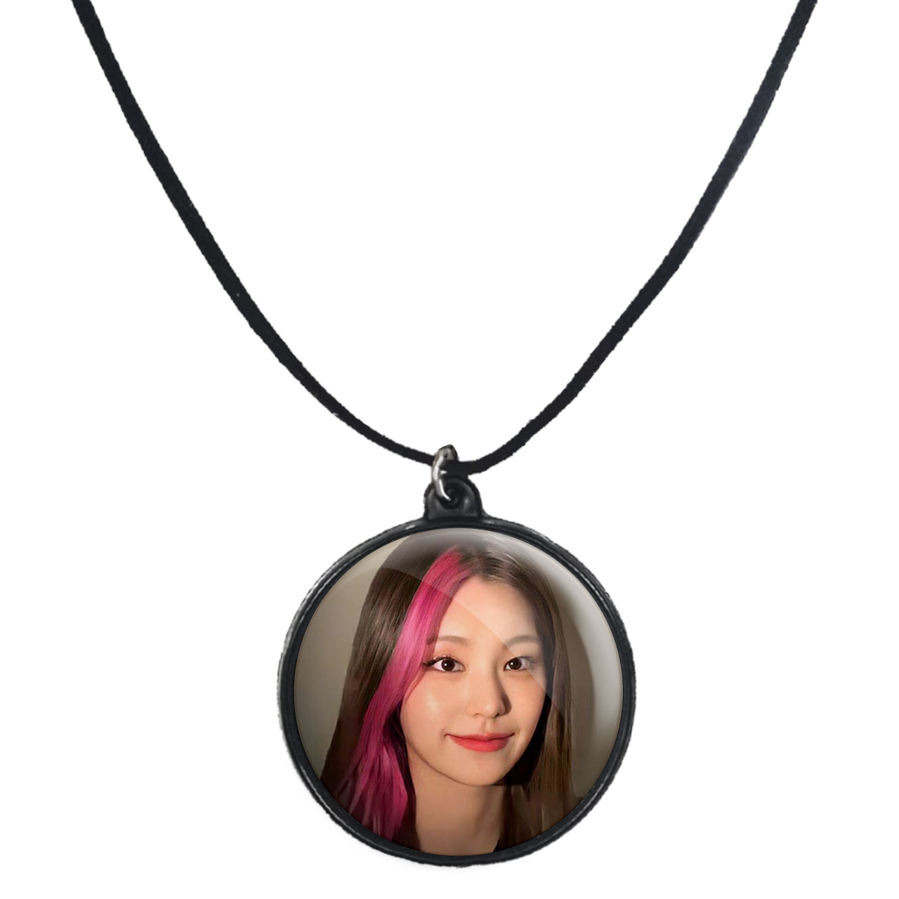 گردنبند پرمانه طرح گروه موسیقی ایتزی کد pmb.13090 مدل دو طرفه