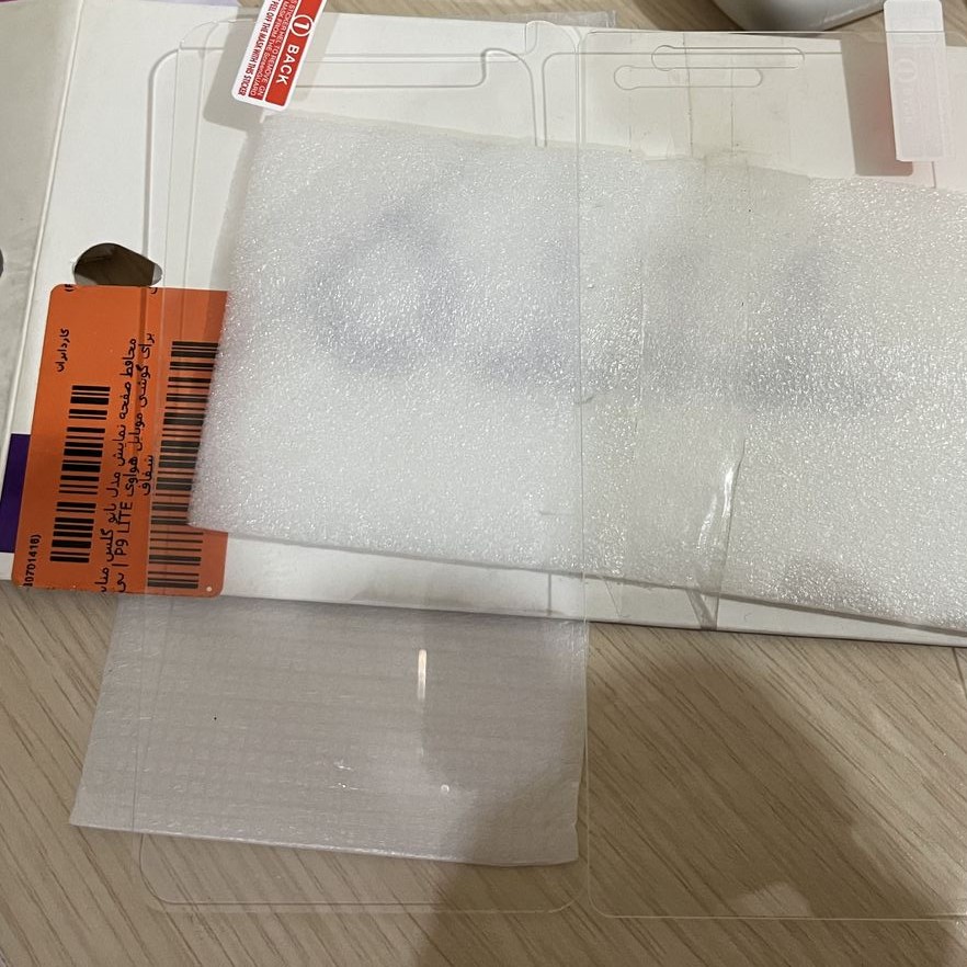 گلس هواوی p9 lite محافظ صفحه نمایش شفاف شیشه ای Huawei P9 lite خشگیر پی نه لایت