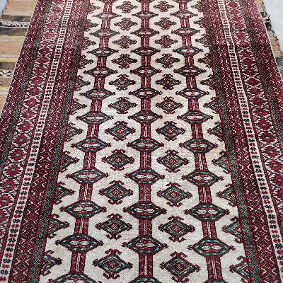 فرش قدیمی دستبافت کناره طول دو و نیم متری مدل MG25