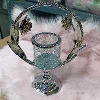 شمعدان مدل گل مرداب نقره ایی         