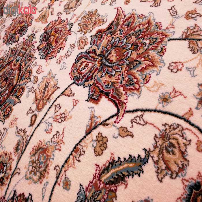 فرش ماشینی زمرد مشهد طرح افشان مدل گل درشت زمینه کرم