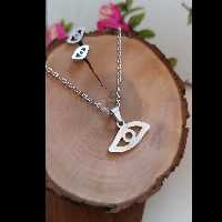 نیم ست نقره ای رنگ ثابت طرح چشم(کد 07)