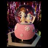 گوی موزیکال کوکی برفی