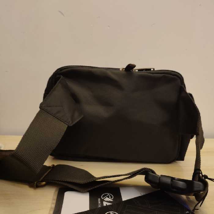 کیف کمری امیننت مدل E63057