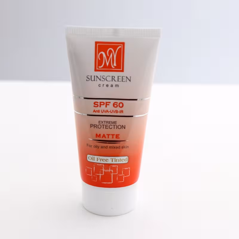 ضد آفتاب فاقد چربی SPF60 مای رنگی کرم پودری 90155