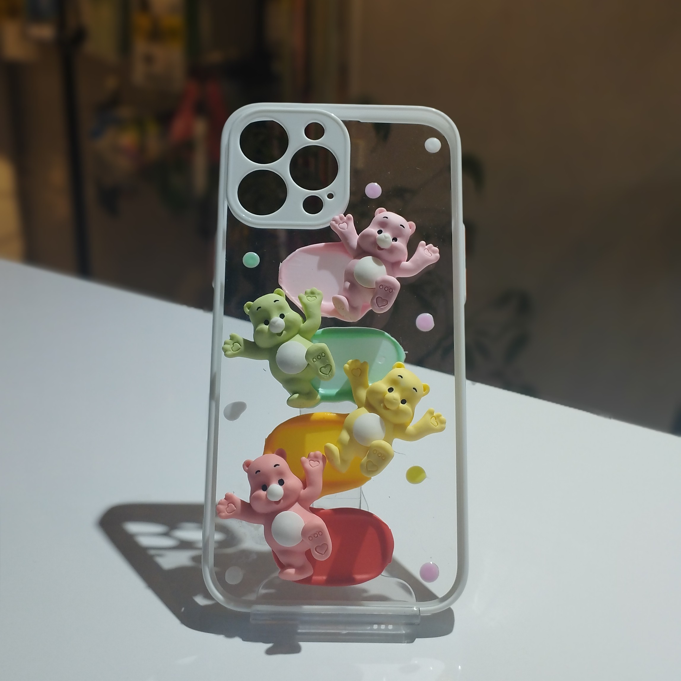 کاور  طرح برجسته سه بعدی خرسی شفاف مدل آیفون 13PRO MAX