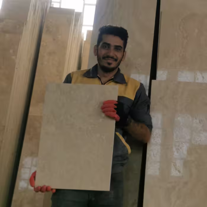 سنگ تراورتن محلات سفید سوپر . تولیدی سنگ ساختمانی تراورتن. سنگ اصفهان . کارخانه تراورتن . سنگبری . کارخانه سنگ ساختمان2