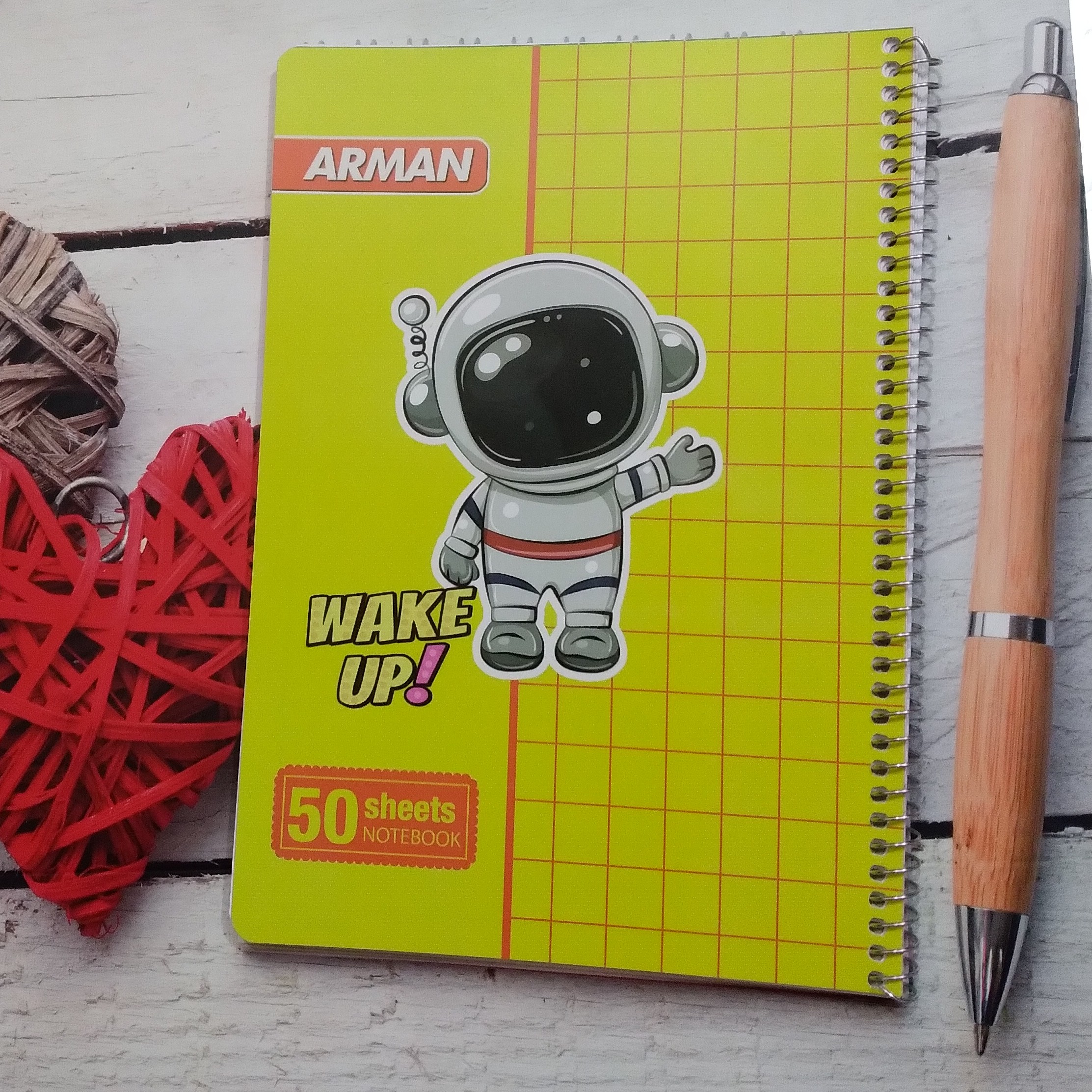 دفتر شطرنجی درشت 50 برگ سیمی ارمان طرح فضانورد 