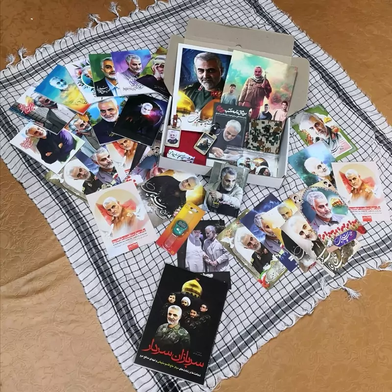 010816-بسته فرهنگی ویژه سردار شهید سلیمانی پوستر عکس برچسب پیکسل استیکرشاس