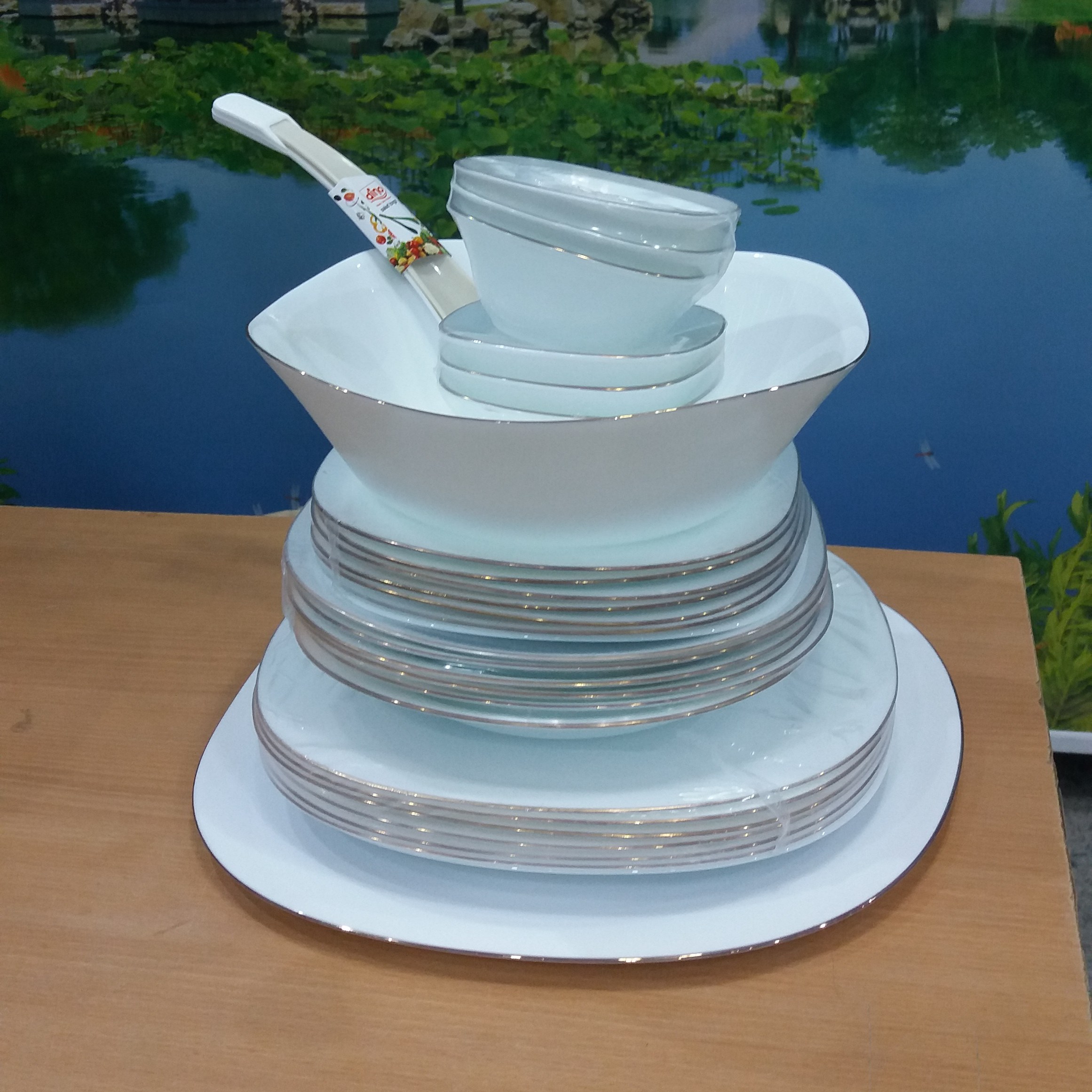 سرویس26پارچه دینو مربع