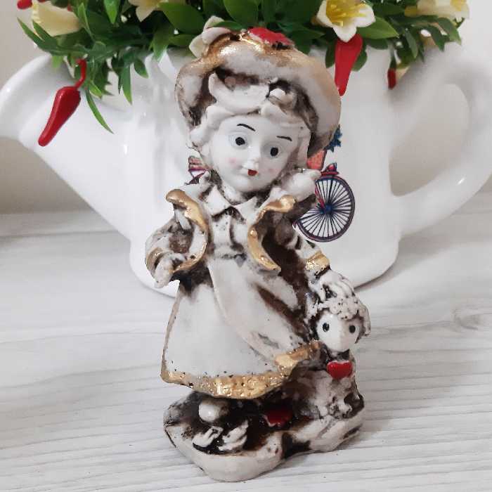 مجسمه  مدل دختر چوپان کد 166