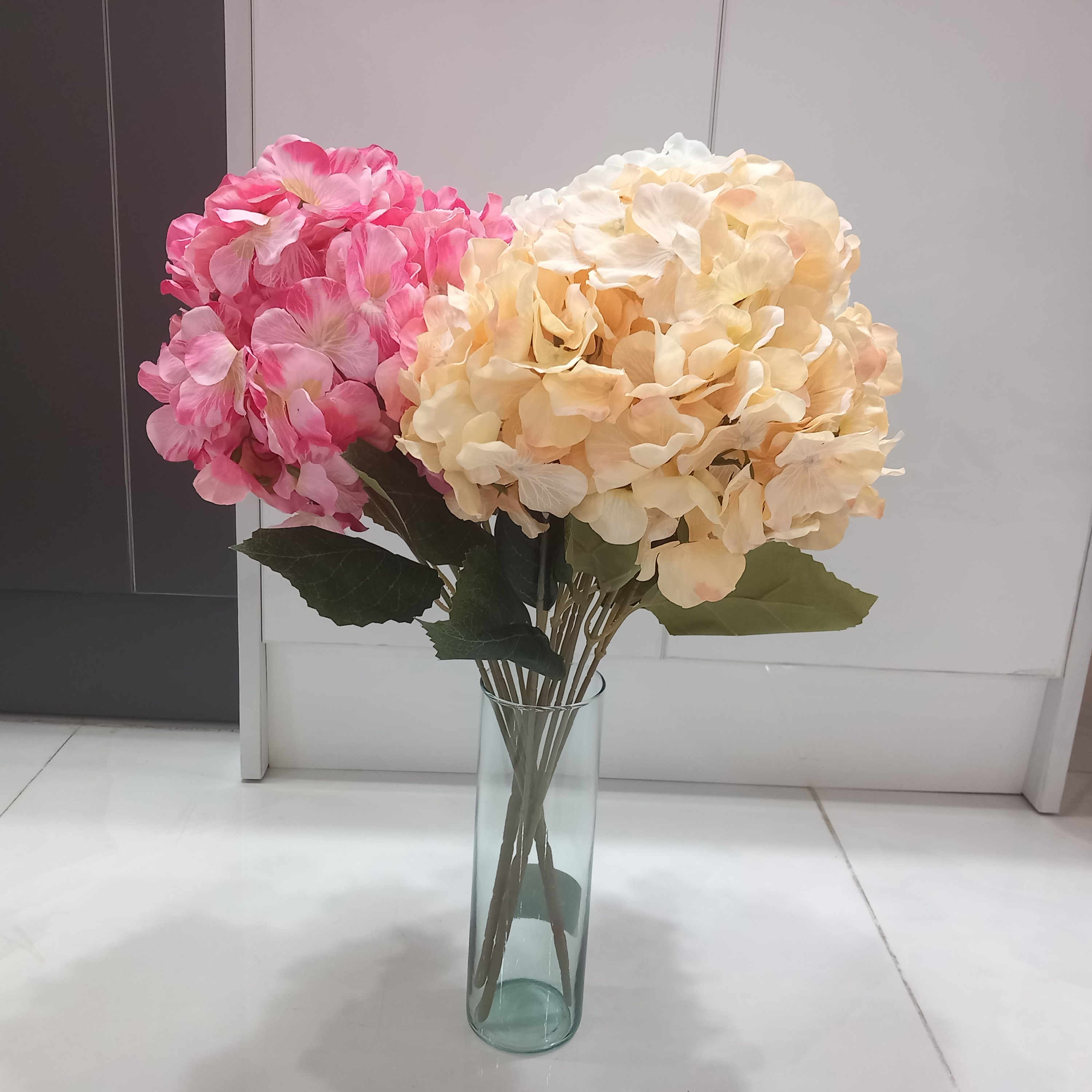 گل آرتانزیا مصنوعی