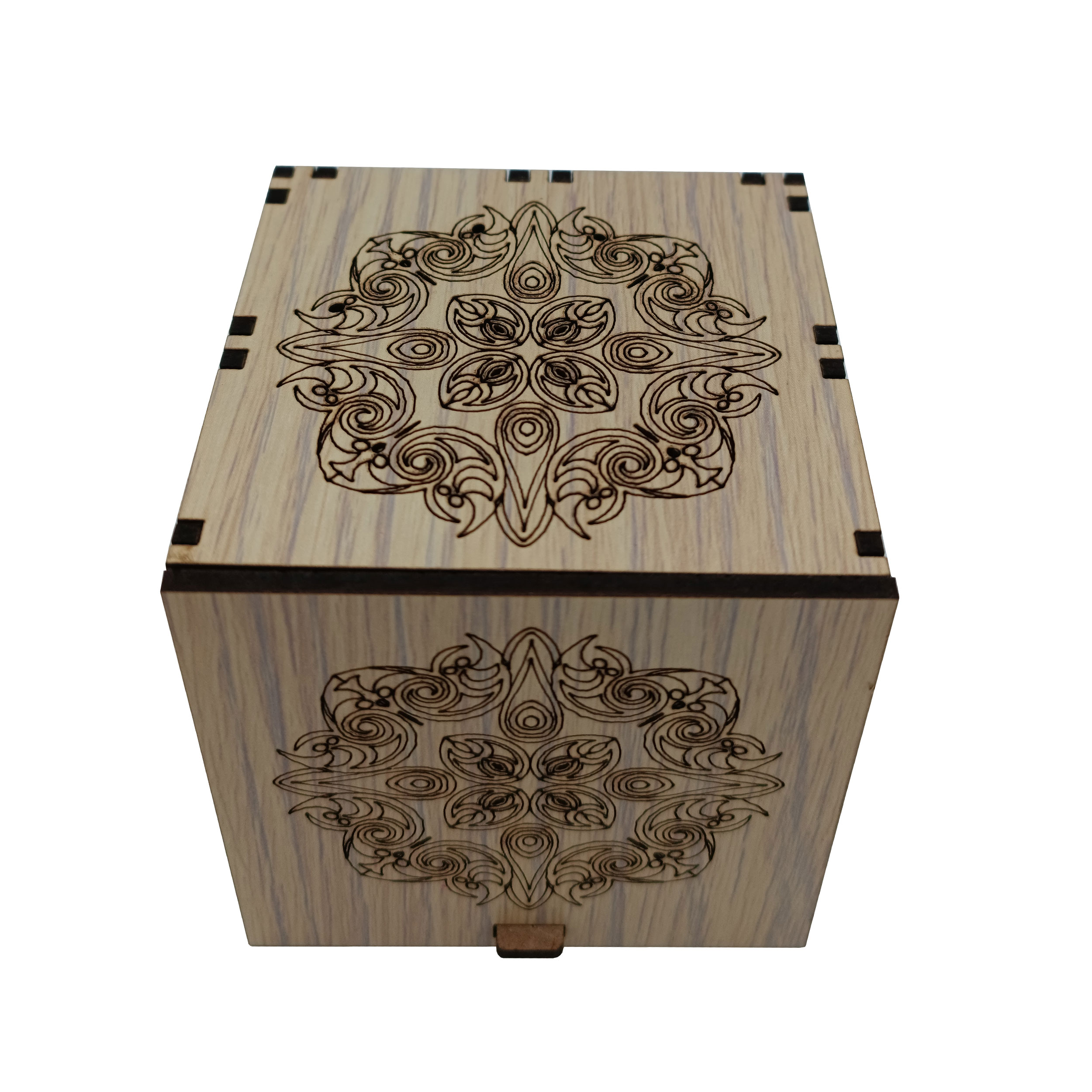 جعبه هدیه طرح گل و ترنج مدل A1116-70707