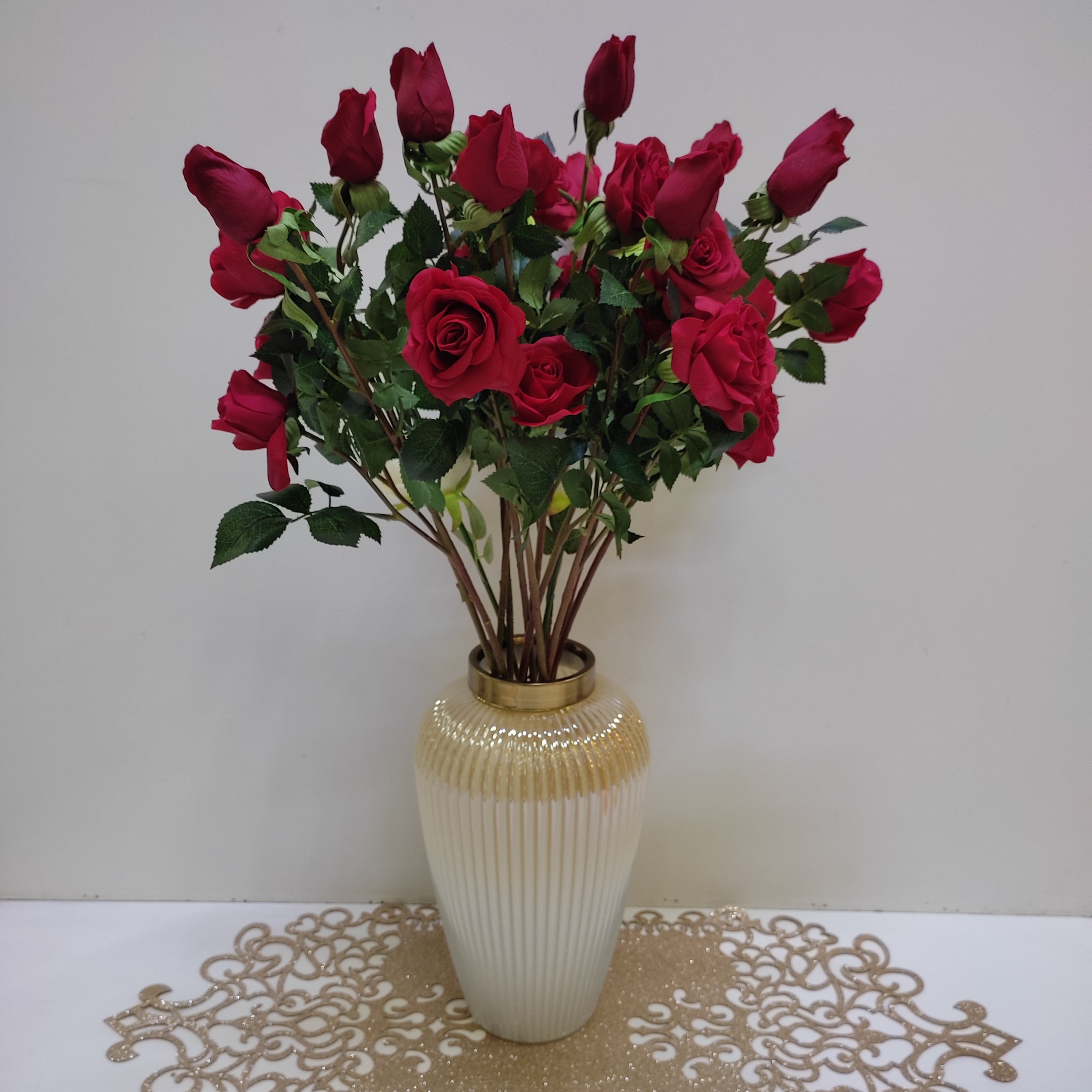 گل مصنوعی شاخه رز لمسی سه گل