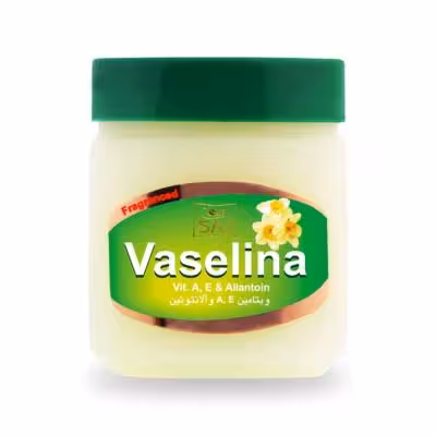 وازلین ویتامینه معطر