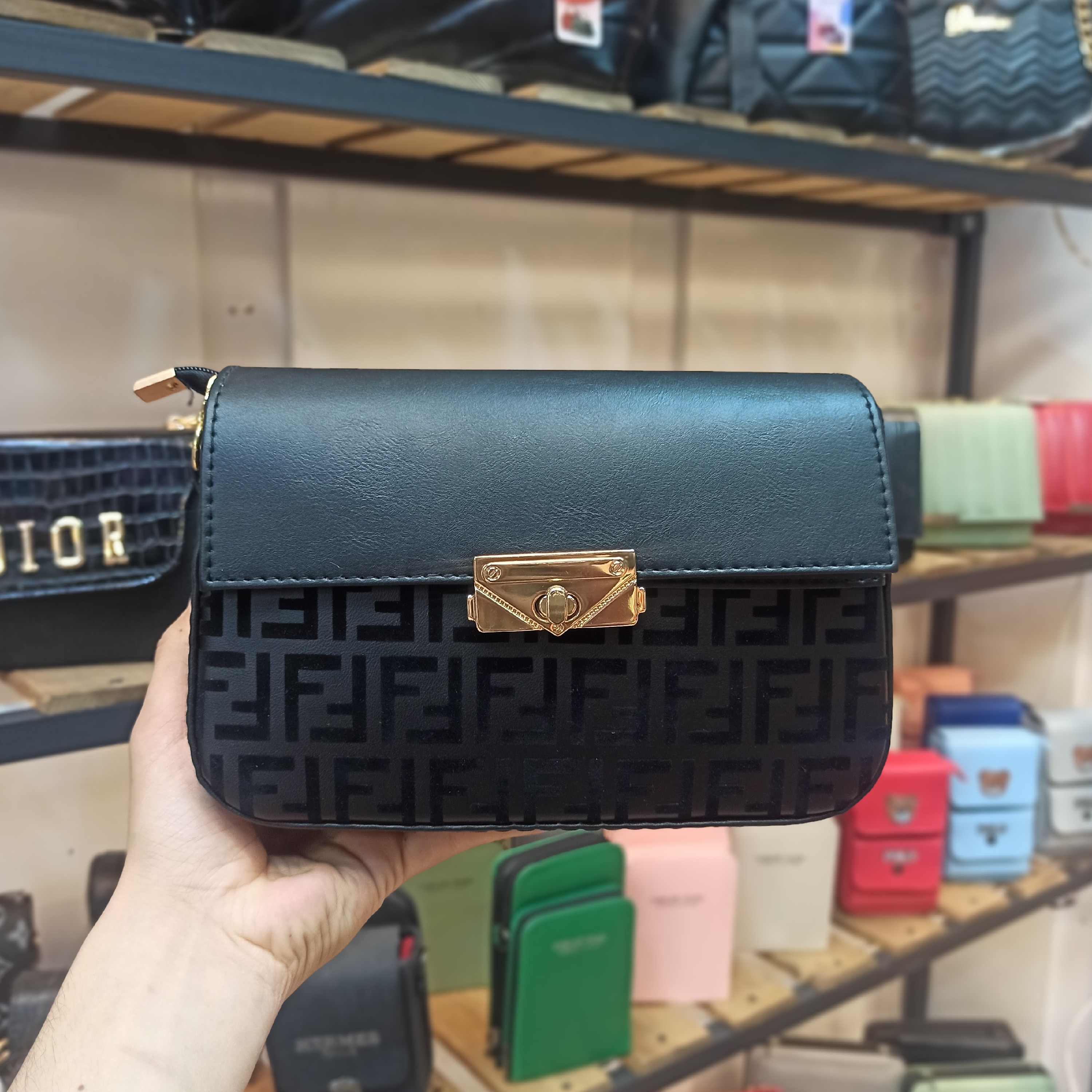 کیف زنانه دوشی