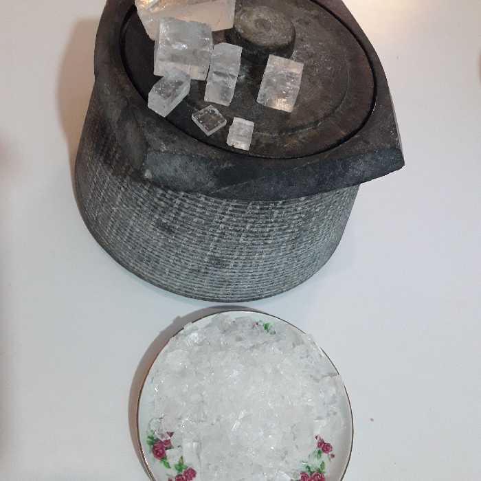 سنگ نمک جهرم 700 گرمی